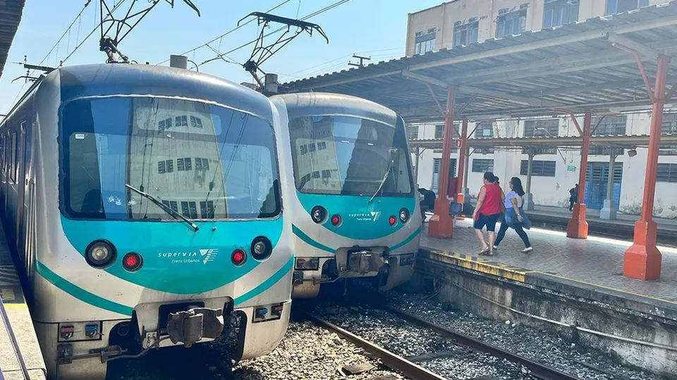 O governo do Rio de Janeiro e a SuperVia assinaram um acordo que inicia o processo de troca de concessionária para o sistema de trens.