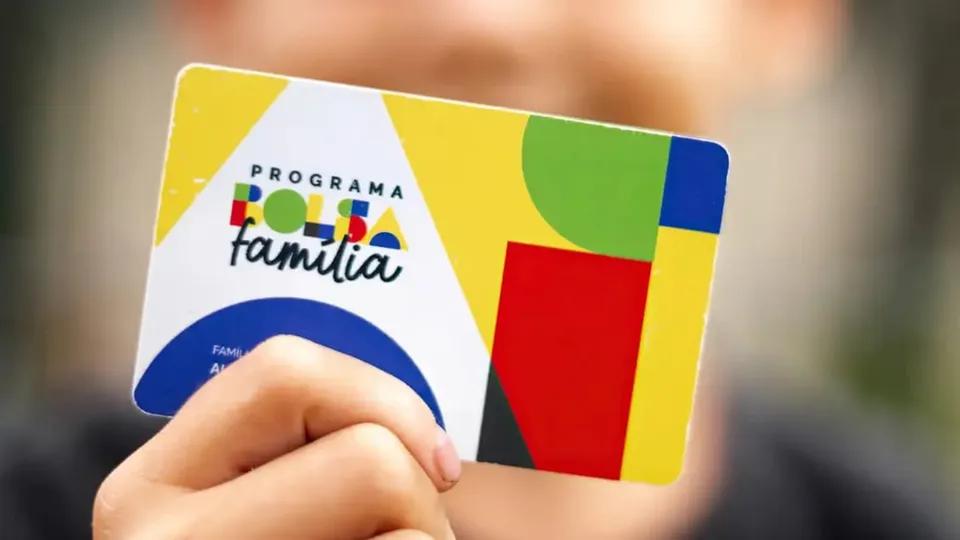 Gastos com Bolsa Família aumentam 47,1% em 2023, aponta IBGE