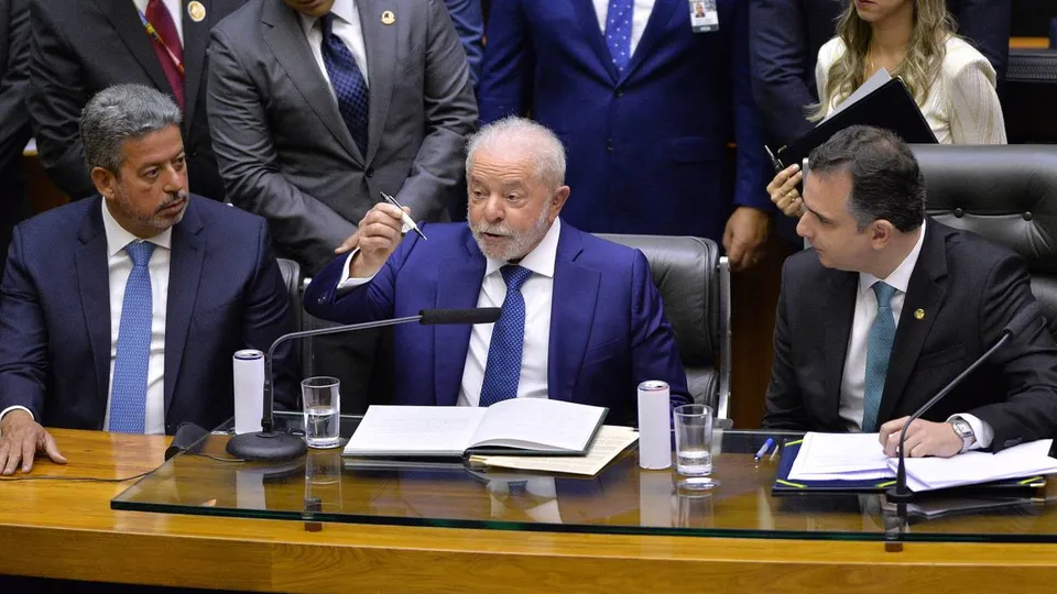 Lula e Haddad apresentam pacote de cortes de gastos a Lira e Pacheco nesta quarta-feira