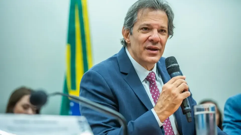 Haddad anunciará isenção de IR para quem ganha até R$ 5 mil em pronunciamento nacional