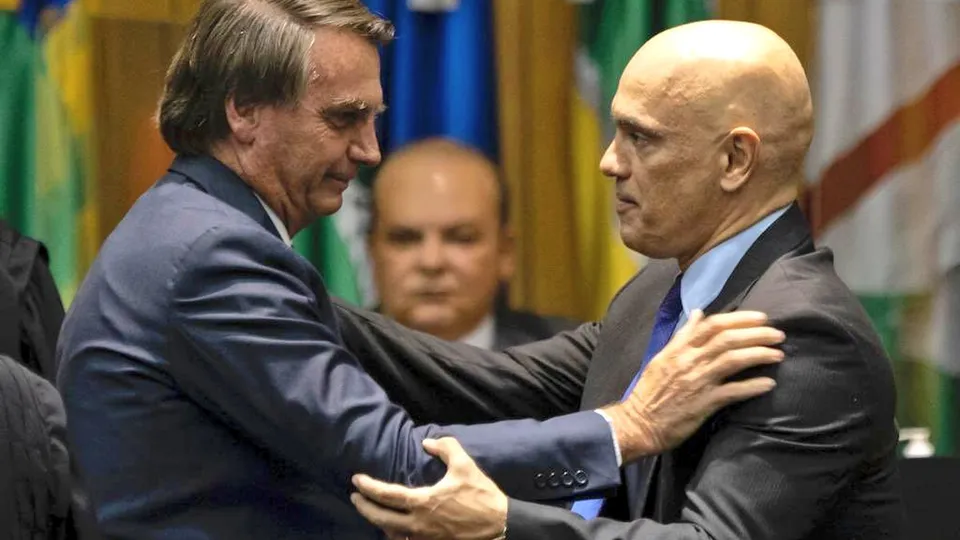 STF irá decidir sobre pedido de Bolsonaro para afastar Moraes da investigação