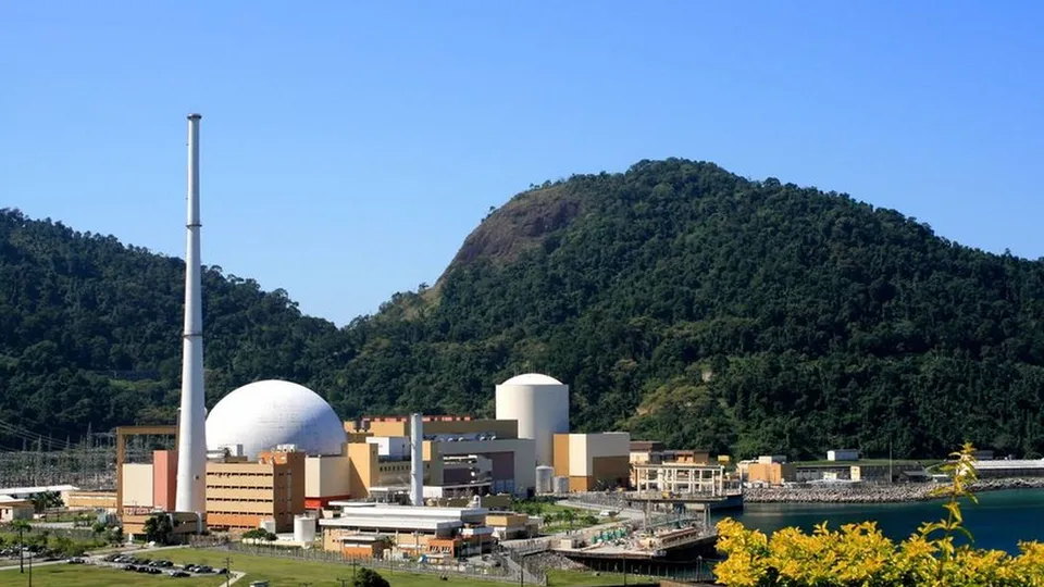 Estudo com a Sociedade Brasileira de Medicina Nuclear pode viabilizar produção local de Lutécio 177, essencial na luta contra o câncer.