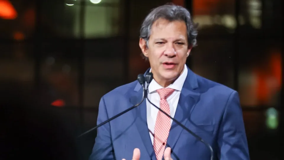 Fernando Haddad apresenta medidas de ajuste fiscal do governo Lula em pronunciamento na TV nesta quarta-feira (27/11)
