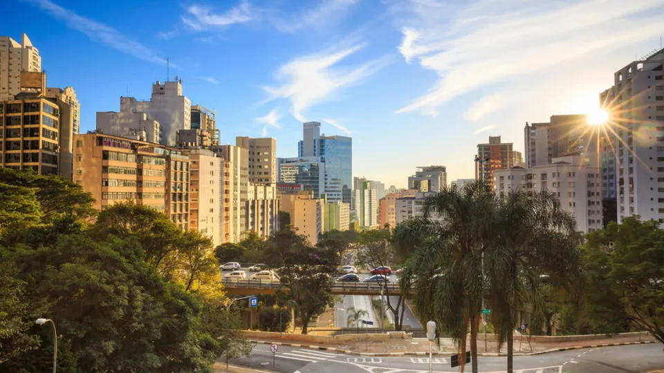 Chuvas e calor marcam o dia em São Paulo nesta quinta-feira, 28 de novembro