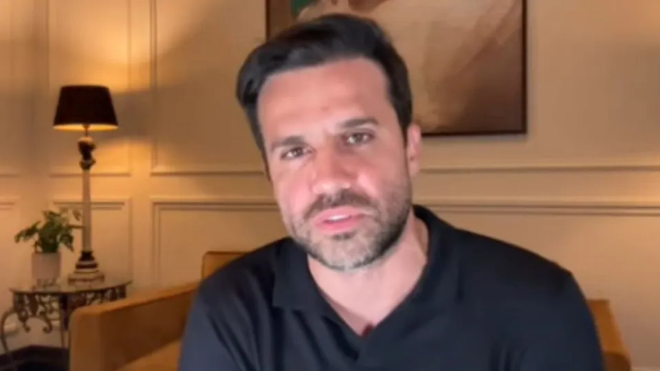Ex-coach e candidato da direita, Pablo Marçal é registrado como filiado ao PT; Gleisi Hoffmann afirma que tomará medidas para desfazer a filiação.