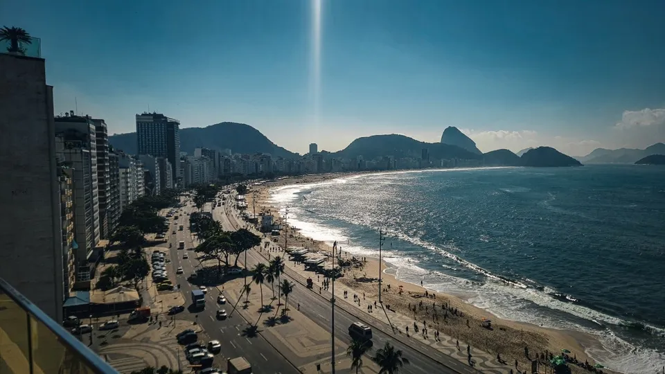 Rio de Janeiro atinge Nível 3 de Calor pela primeira vez e enfrenta falta de água