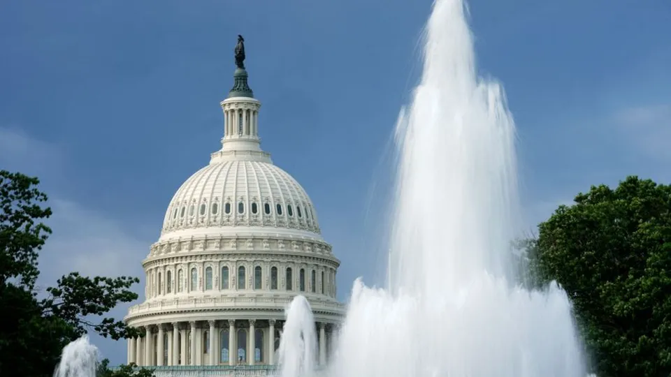 Congressistas indicados por Trump são alvos de ameaças de bomba nos EUA