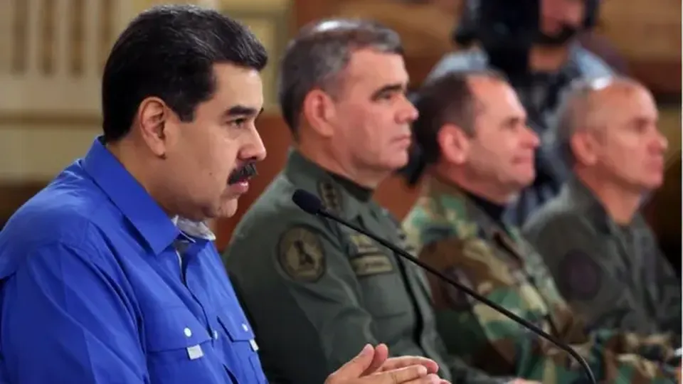 Parlamento venezuelano aprova legislação que prevê severas punições para apoiadores de sanções internacionais contra o país.