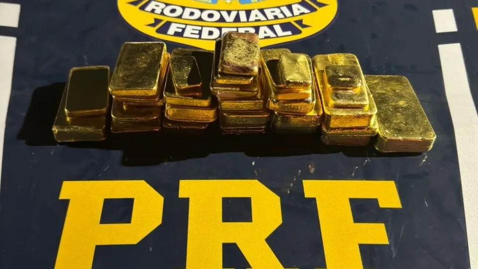 PRF apreende 33 barras de ouro ilegal avaliadas em R$ 10 milhões em Roraima