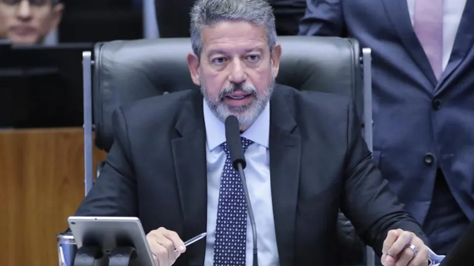 Presidente da Câmara destacou que renúncia de receitas será discutida apenas em 2025, após avaliação criteriosa.
