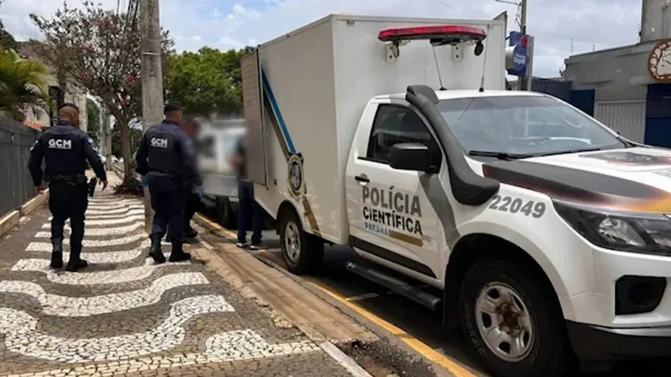 Suspeita de feminicídio envolve médico de 35 anos, filho de vereador local, em crime chocante