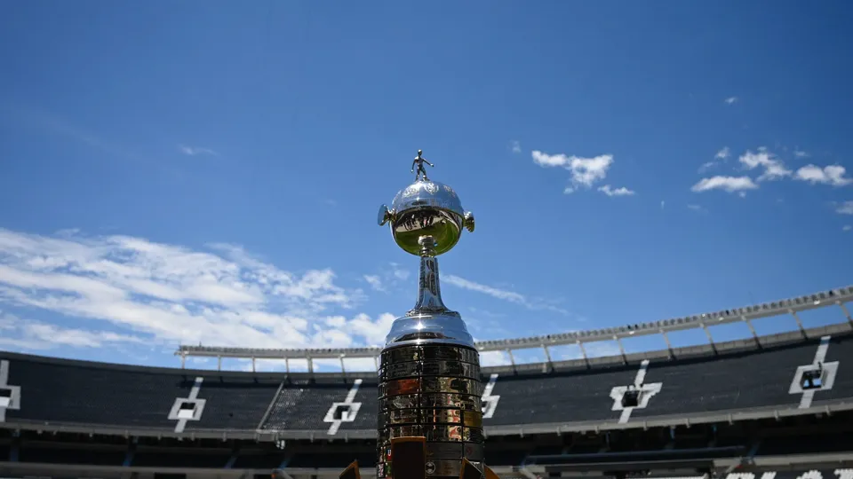 Atlético-MG e Botafogo duelam na final da Libertadores em Buenos Aires