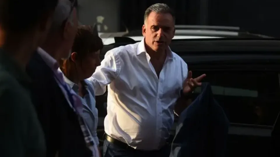 Se confirmadas as projeções, Orsi sucederá Lacalle Pou e marcará o retorno da esquerda ao poder.