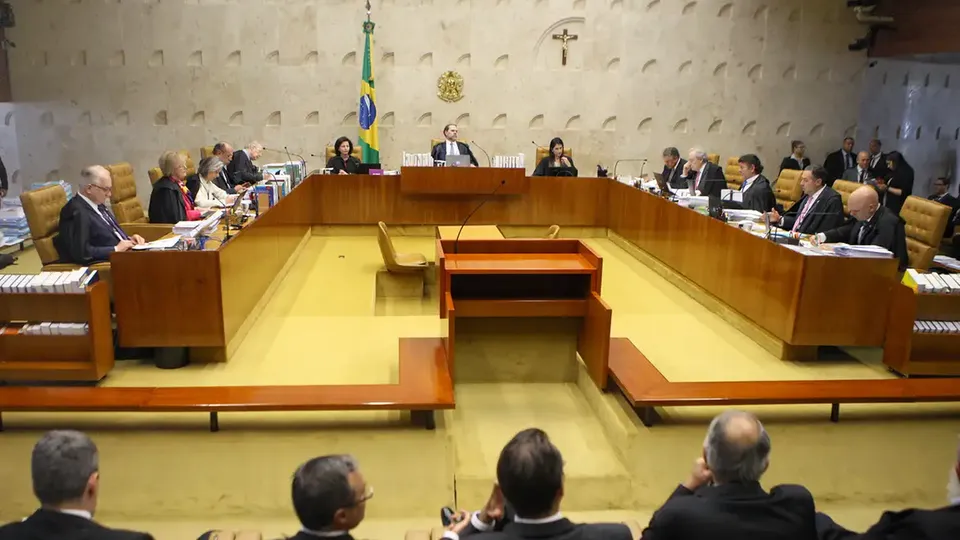 Supremo Tribunal Federal mantém símbolos religiosos em órgãos públicos do Brasil