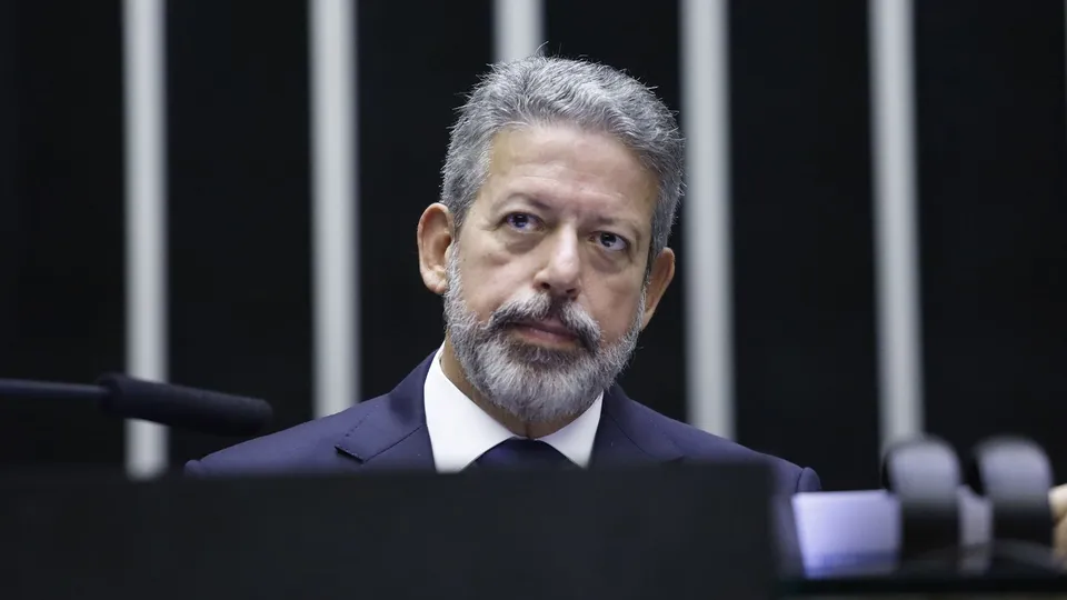 Presidente da Câmara afirma que Congresso pautará lei sobre reciprocidade econômica nesta semana