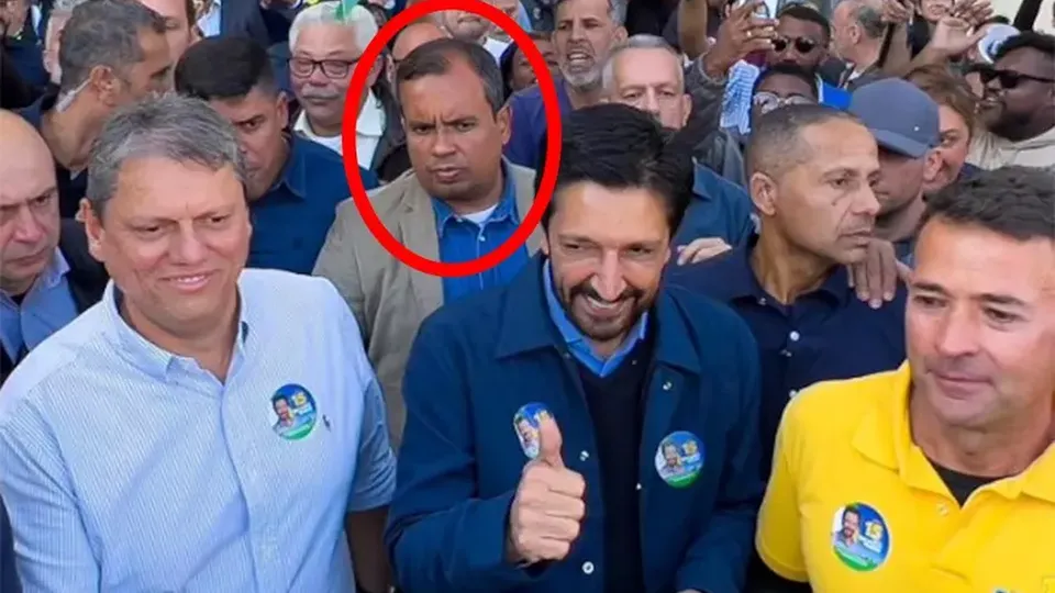 Diogo Costa Cangerana, ex-chefe de segurança de Tarcísio, é acusado de lavagem de dinheiro para o crime organizado.