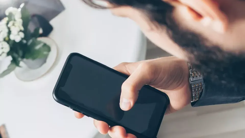 Parceria visa aprimorar a proteção de usuários do Android e aplicativos bancários no Brasil, com criação de grupos de trabalho.