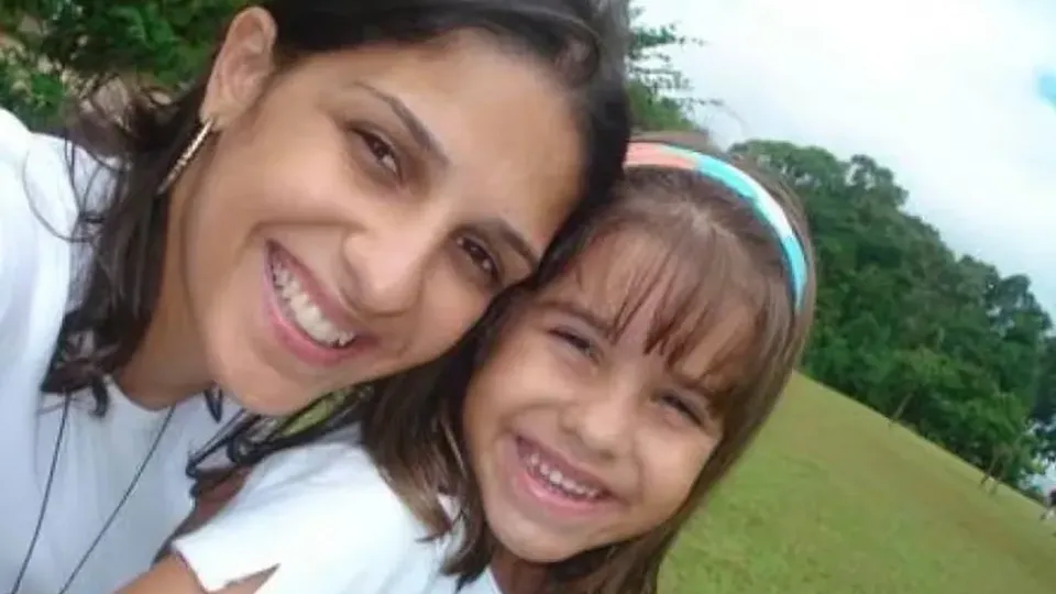 Ana Carolina Oliveira compartilha vídeo emocionante com imagens animadas de Isabella, assassinada em 2008