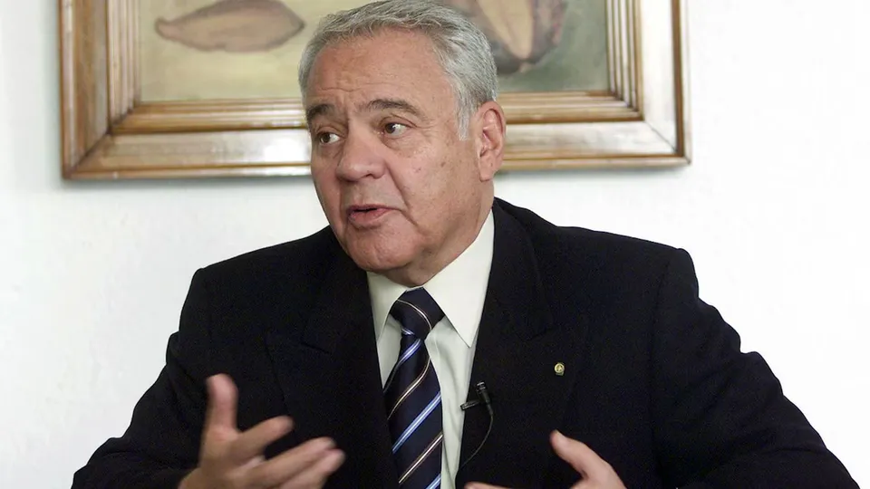 O ex-chefe de Estado foi condenado por assinar contratos de hidrocarbonetos sem aprovação do Parlamento durante seu governo.