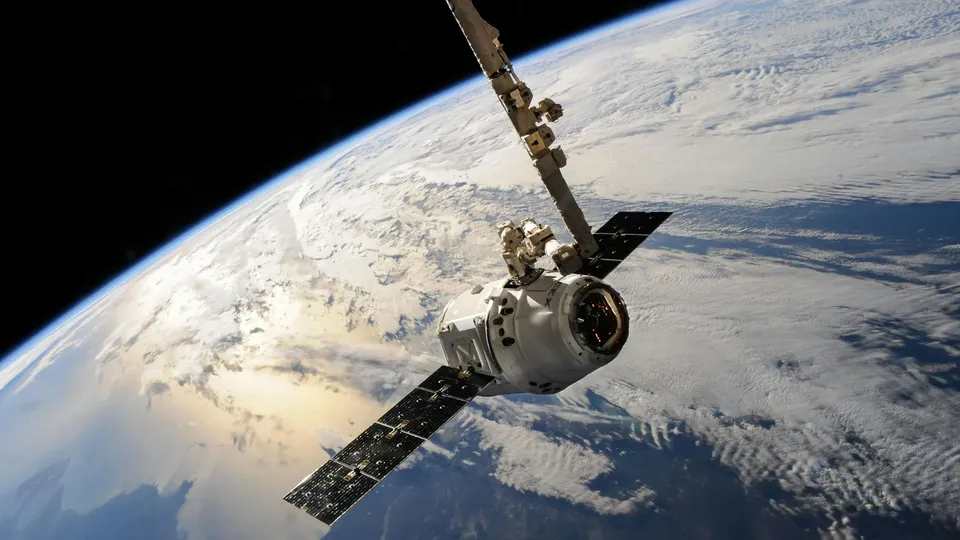 Airbus, Thales e Leonardo desenvolvem o 'Projeto Bromo' para enfrentar a liderança da Starlink no setor de satélites.