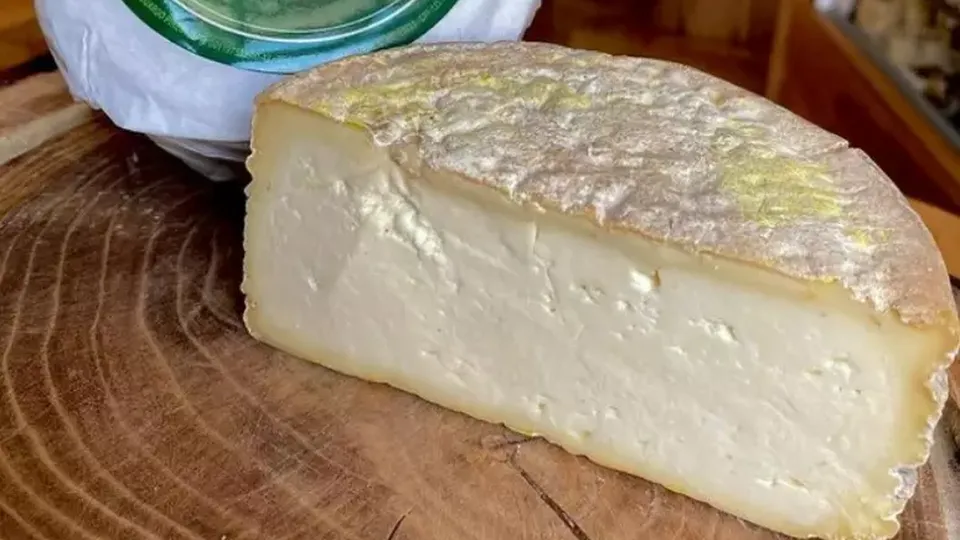 O modo tradicional de produção do Queijo Minas foi incluído na lista da Unesco, destacando sua importância cultural e econômica.
