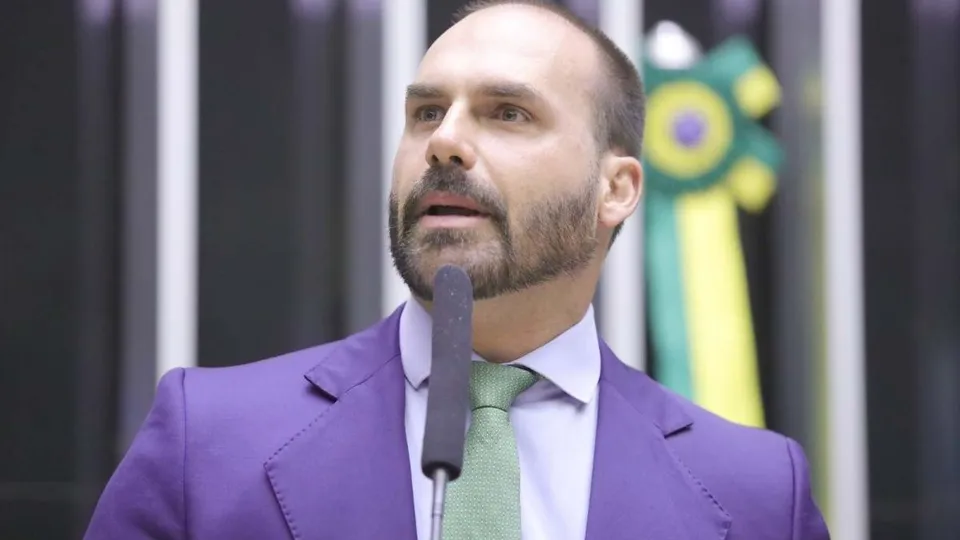 Durante evento na Argentina, deputado reafirma que Jair Bolsonaro é a principal opção da direita