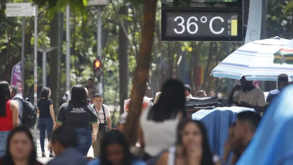 Previsão do tempo indica máximas de até 40ºC e a possibilidade de chuvas localizadas.