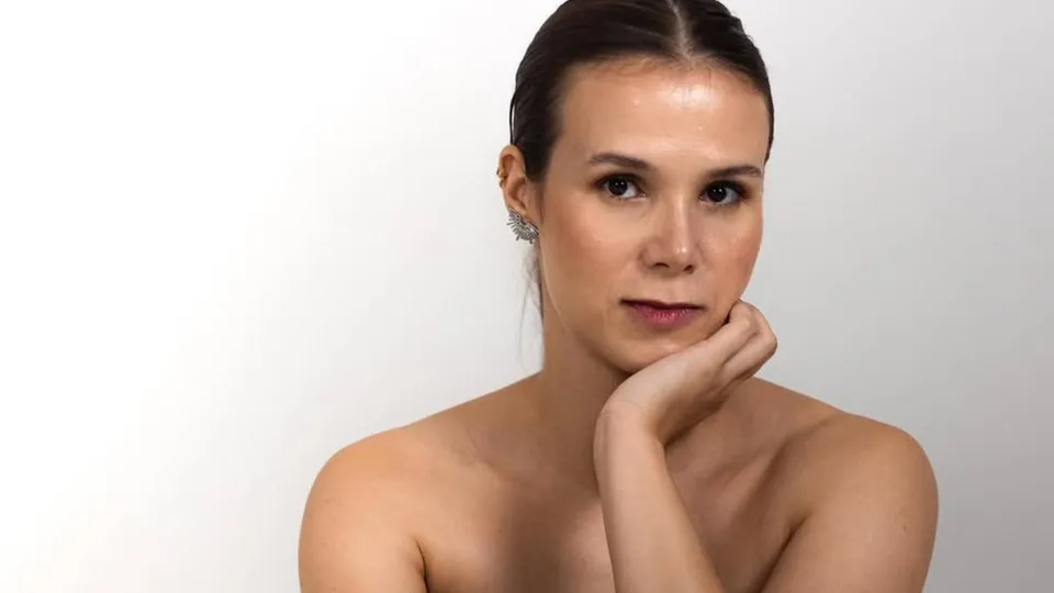 Jeniffer Castro, que se recusou a trocar de lugar com uma criança em voo, fala sobre medidas legais que pretende tomar