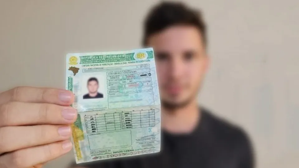 As mudanças nas diretrizes da Carteira Nacional de Habilitação afetam prazos, exames e categorias de veículos.
