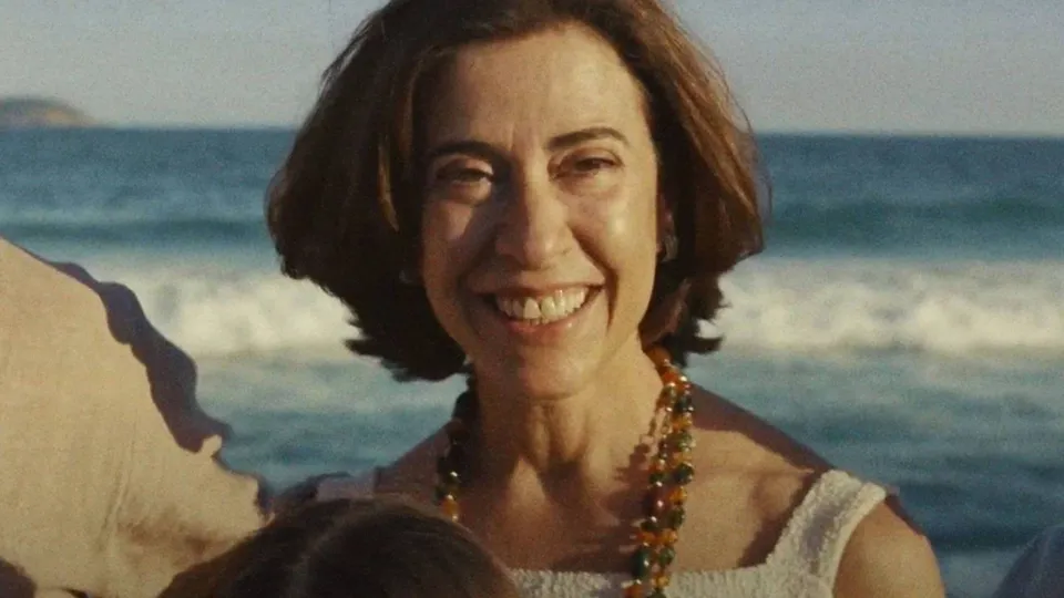 Atriz brasileira, protagonista de 'Ainda Estou Aqui', divide honrarias com Demi Moore, de 'A Substância'