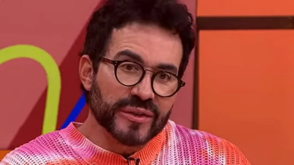 O religioso compartilhou sua experiência em programa da TV Brasil, revelando o assédio constante que sofreu.