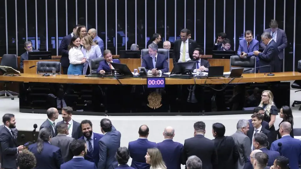 Texto de Rodrigo Pacheco retorna ao Senado após aprovação na Câmara; estados poderão pagar juros reduzidos