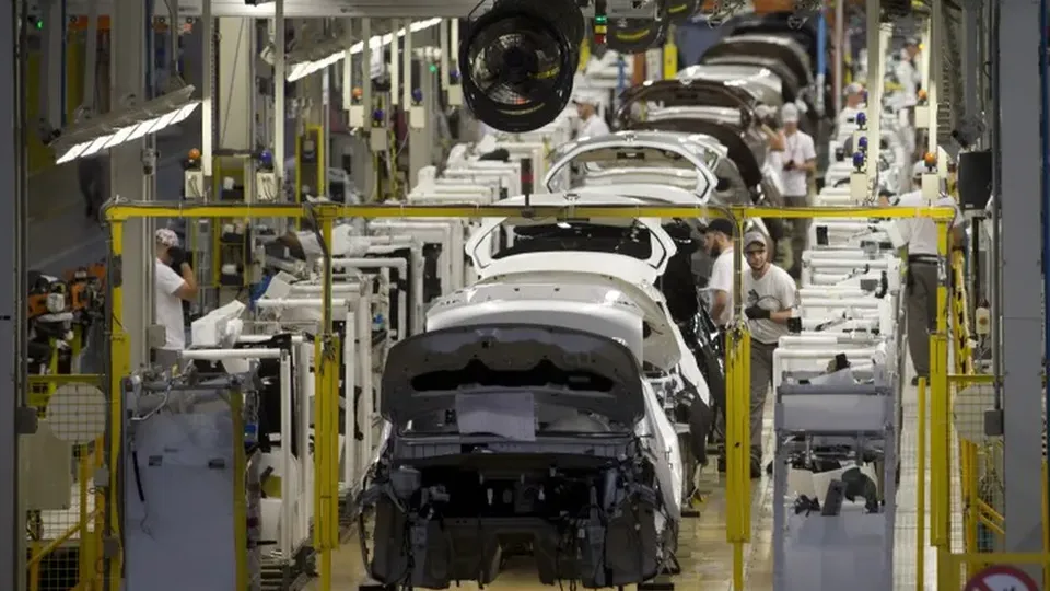 Com alta de 15%, Brasil se destaca entre os dez maiores mercados globais; investimentos somam R$ 180 bilhões.