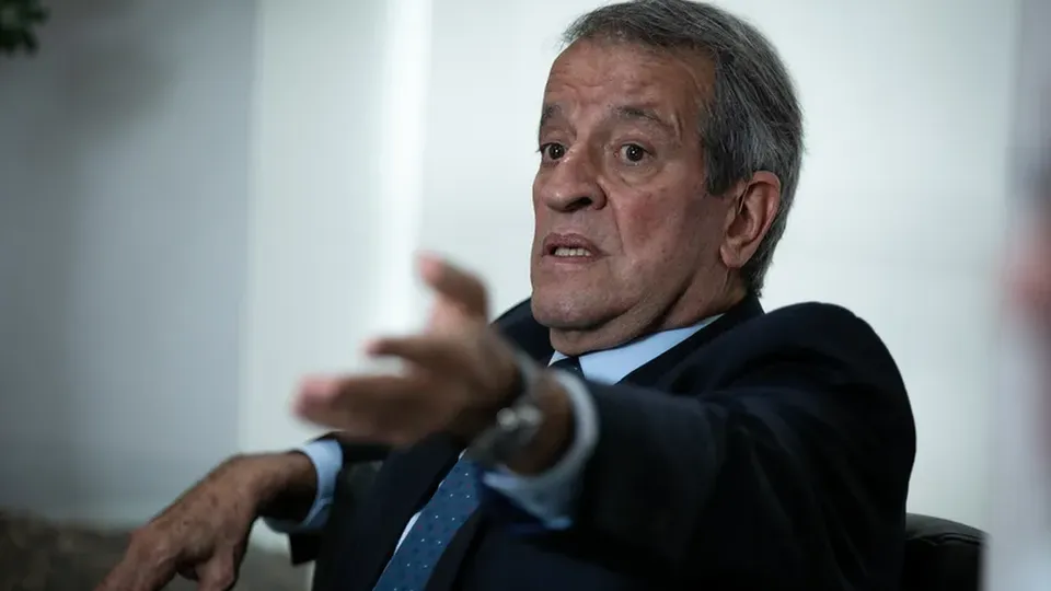 Líder do PL e ex-assessor de Bolsonaro são indiciados em investigação sobre golpe; novos nomes surgem no caso.
