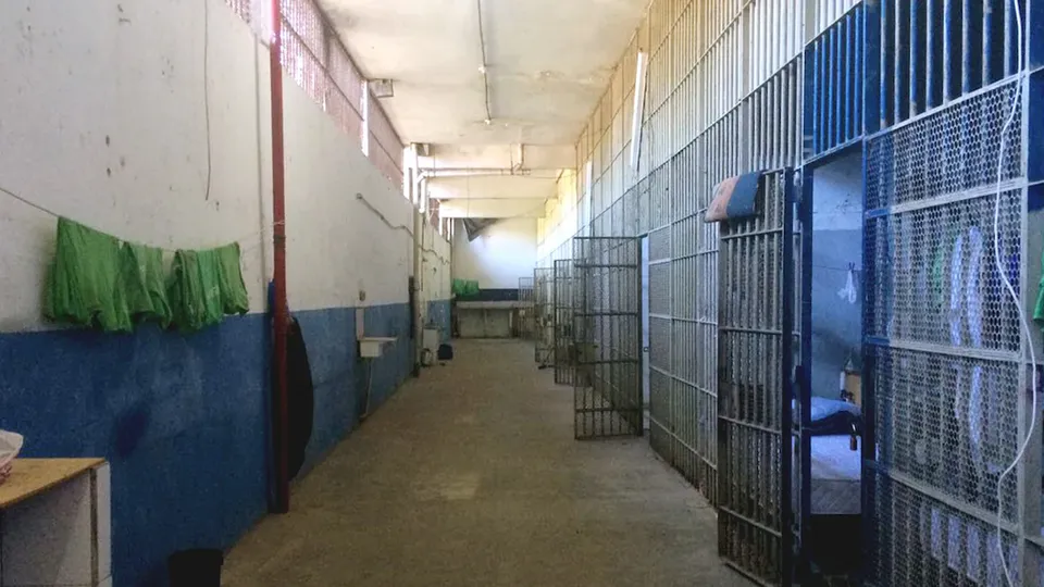 Publicações alarmistas afirmam que 50 mil detentos deixarão a prisão até 18 de dezembro; entenda a legislação atual