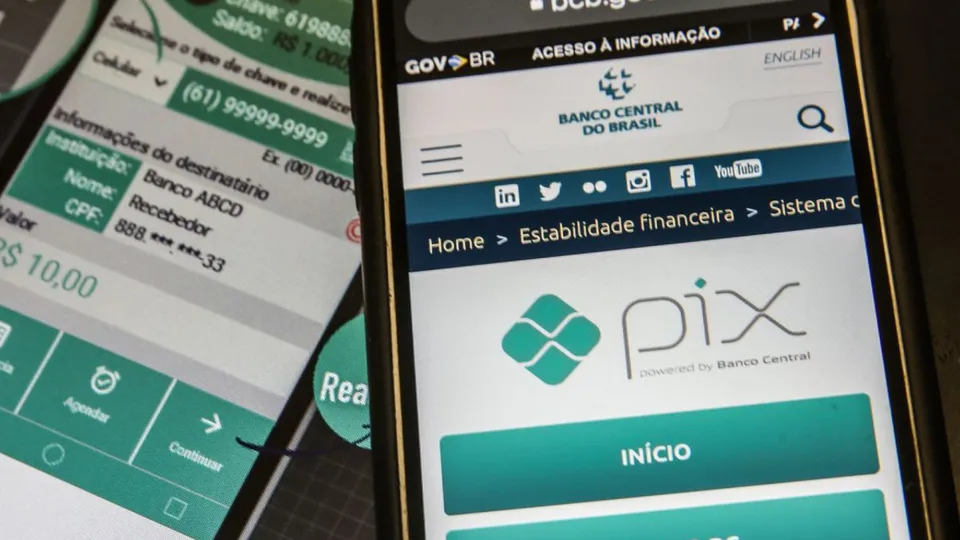 Banco Central aprova novas regras para boletos, incluindo pagamento via Pix