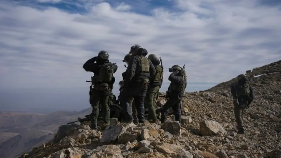 Israel ordena permanência de tropas na zona desmilitarizada da Síria durante o inverno