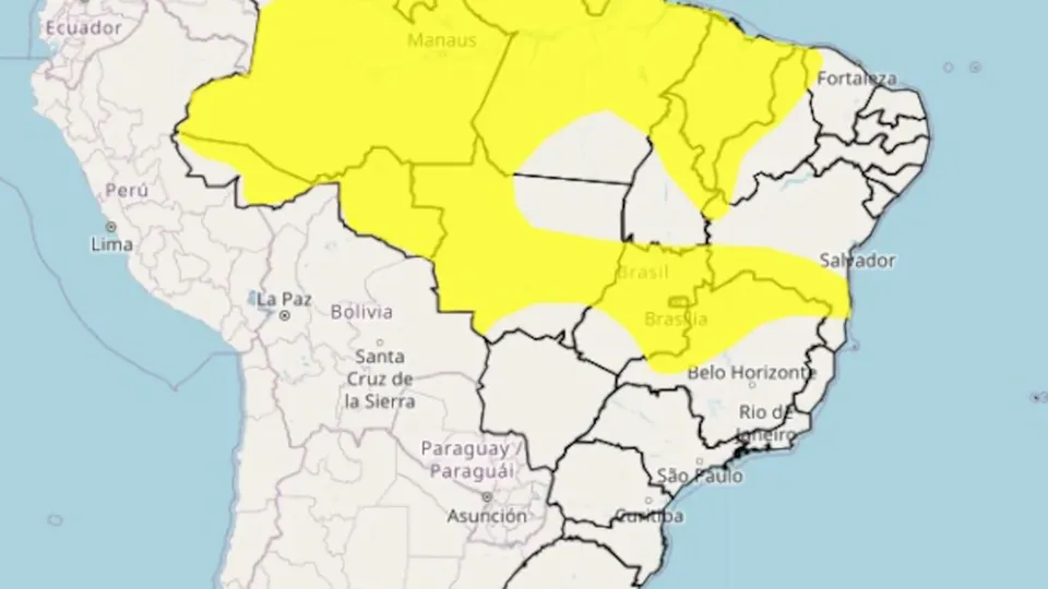 Inmet alerta para chuvas intensas e ventos de até 60 km/h em 14 estados brasileiros