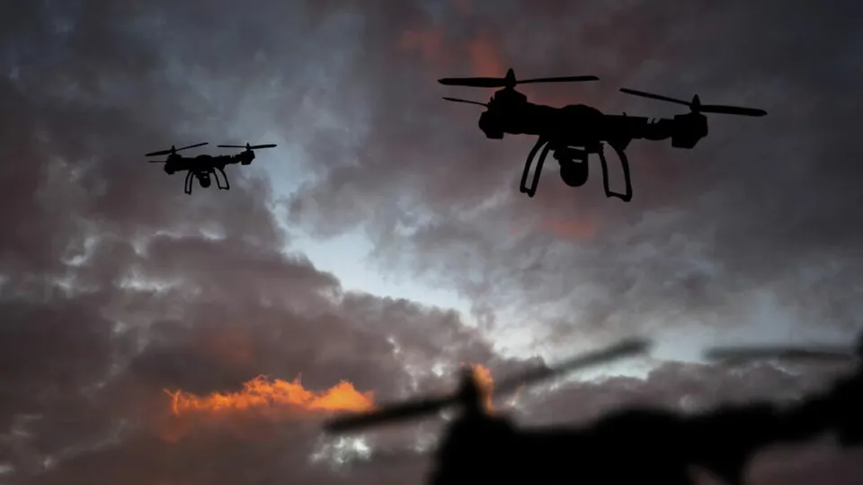 Investigação do FBI busca esclarecer a origem dos drones avistados em áreas sensíveis da região