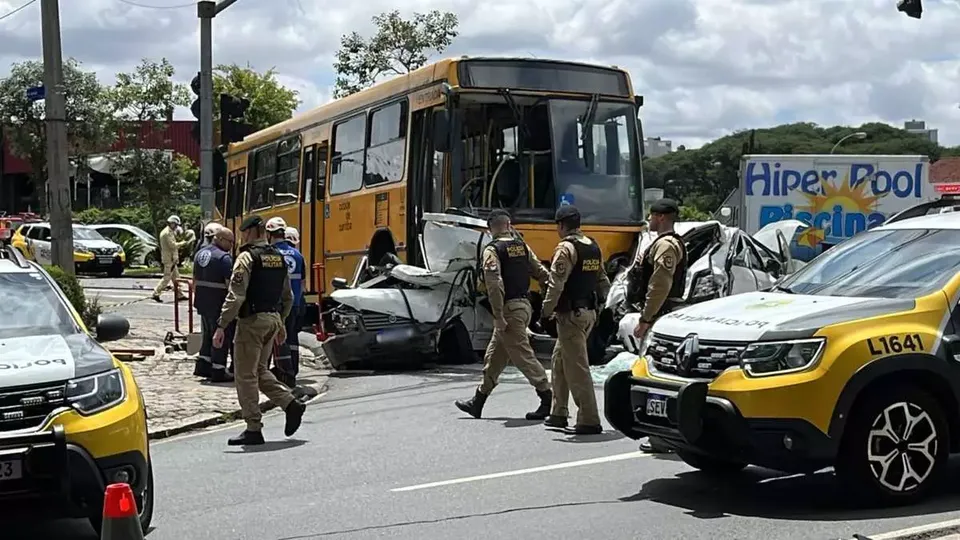 Curitiba recebe 17 novos ônibus para melhorar transporte na região Sul