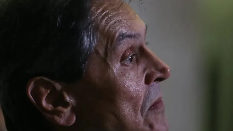 Por 7 votos a 4, ministros do STF decidem pela condenação do ex-deputado, que incitou ataques a autoridades em 2012.