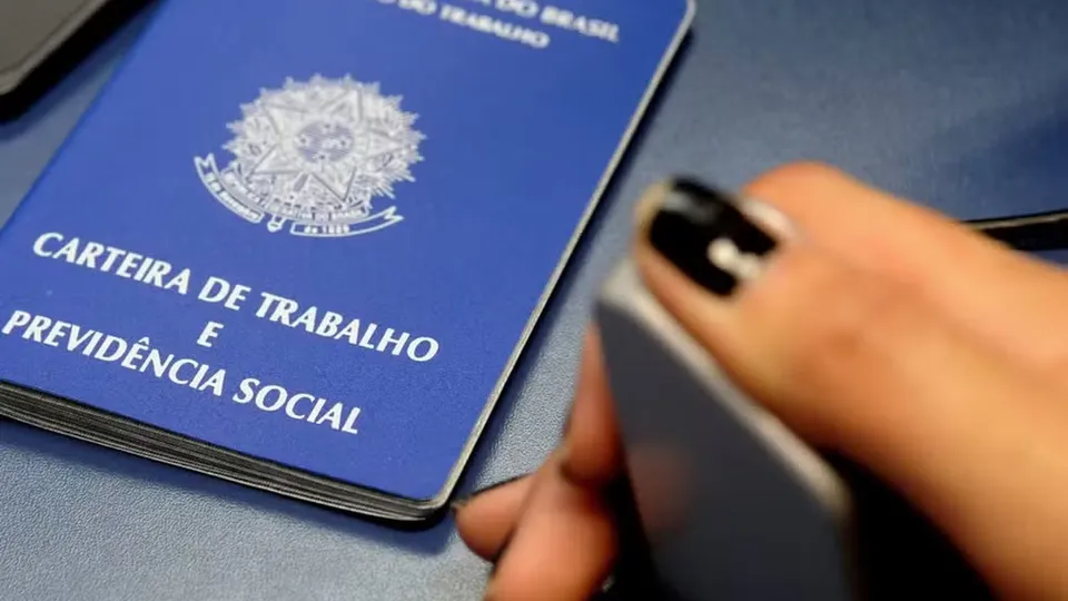 Decisão do STF confirma a legalidade do trabalho intermitente, criado pela reforma de 2017, após julgamento de ações contrárias.
