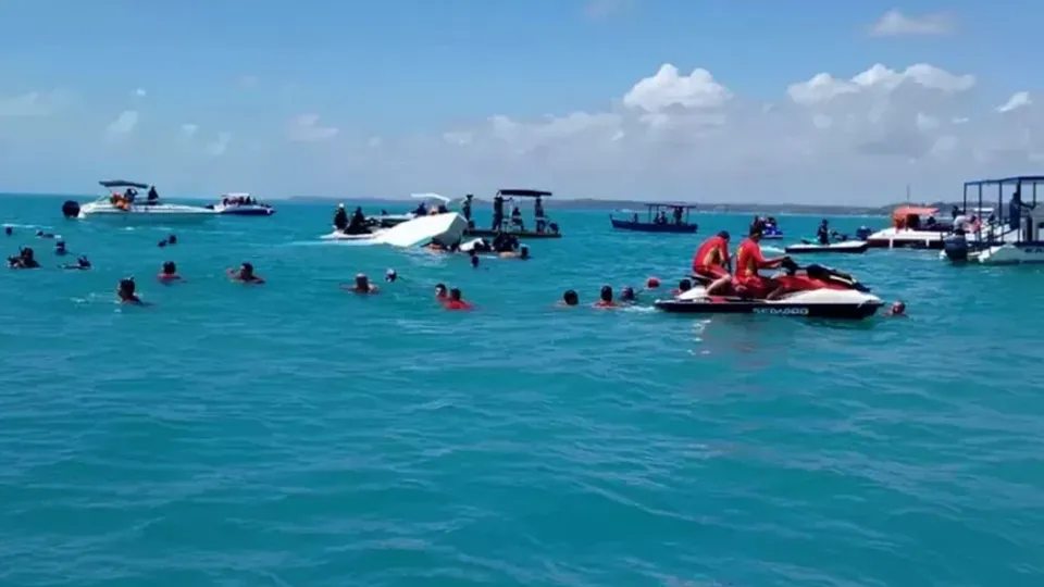 Empresário de SP morre em naufrágio de catamarã em Maragogi, Alagoas