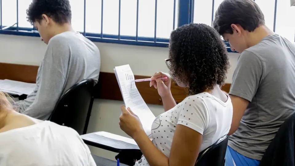 Provas acontecem nos dias 15 e 16 de dezembro; confira horários e dicas de preparação