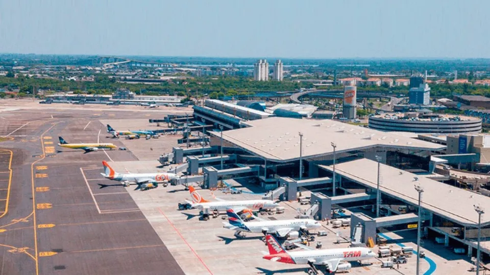 Aeroporto Salgado Filho em Porto Alegre conclui obras e retoma voos internacionais