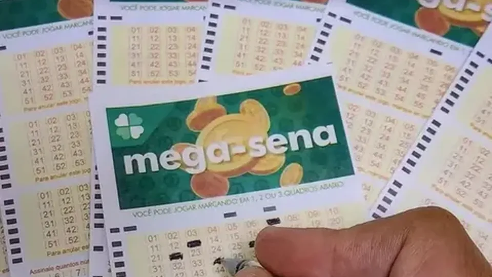 Os números sorteados foram 10, 24, 33, 35, 41 e 46; prêmio principal é de R$ 11 milhões.