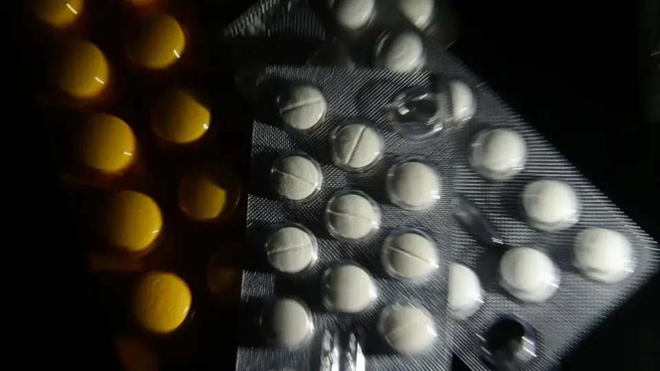 A Frente Nacional de Prefeitas e Prefeitos aguarda a normalização do fornecimento de medicamentos em falta, conforme anunciado pelo prefeito de Campinas.