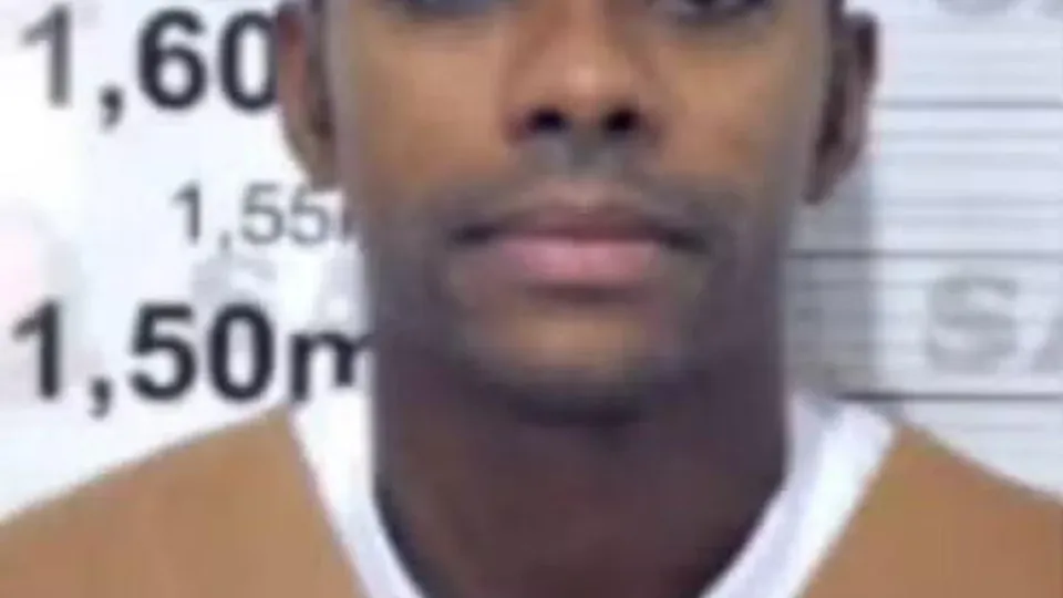 O ex-jogador Robinho, condenado por estupro, cumprirá pena no Centro Penitenciário Tremembé II sem saídas temporárias.