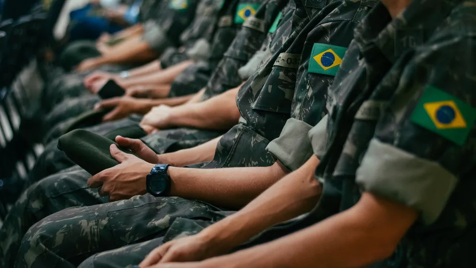 Governo deve encaminhar projeto de lei sobre aposentadoria militar ao Congresso