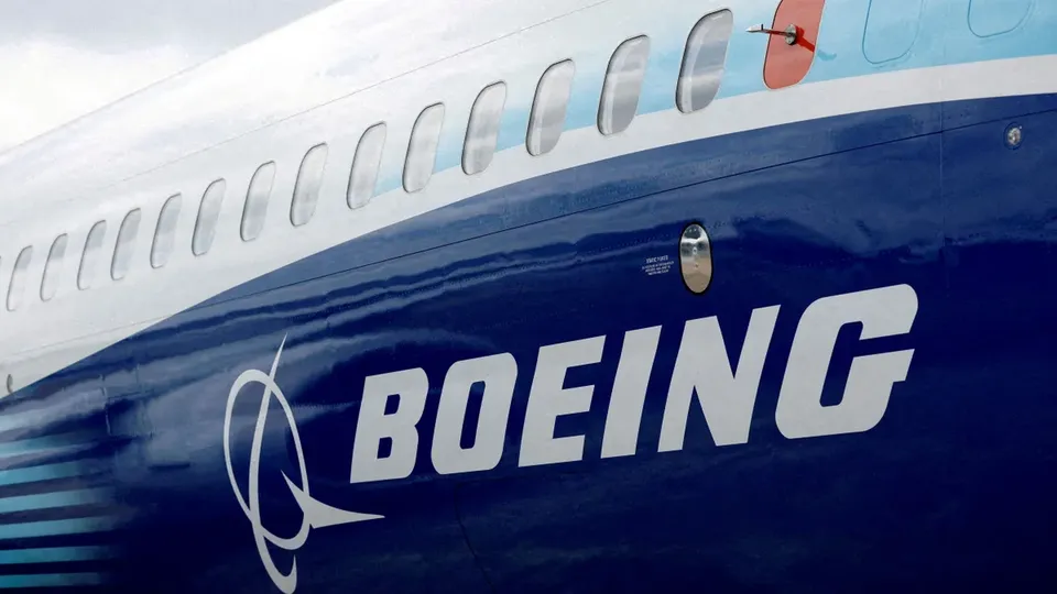 Boeing retoma produção de jatos 737, 767 e 777 após greve de trabalhadores